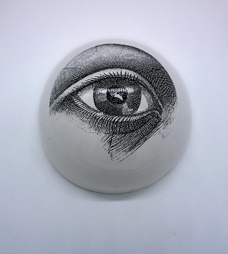 Decorative eye